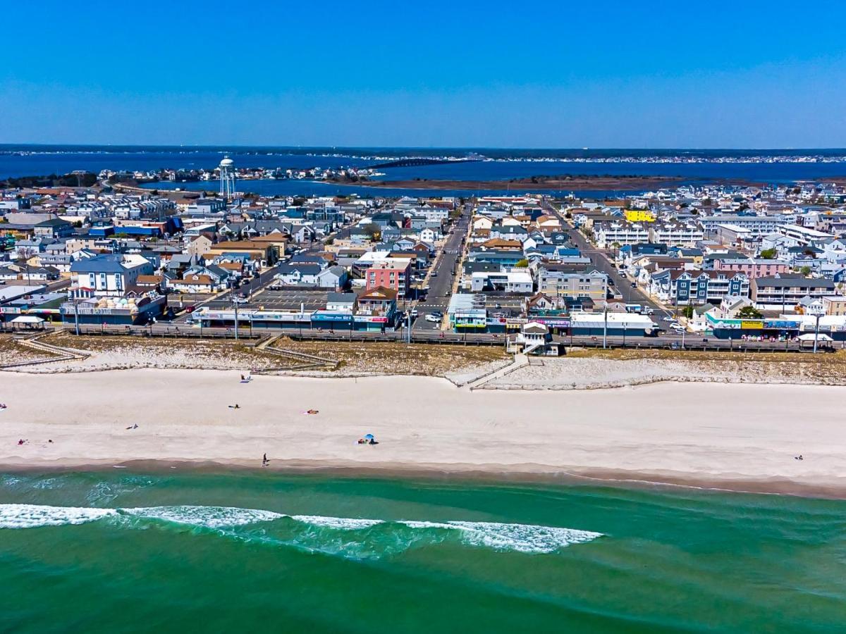 Boardwalk Hotel Charlee & Apartments Beach Hotel Oceanfront Seaside Heights Εξωτερικό φωτογραφία