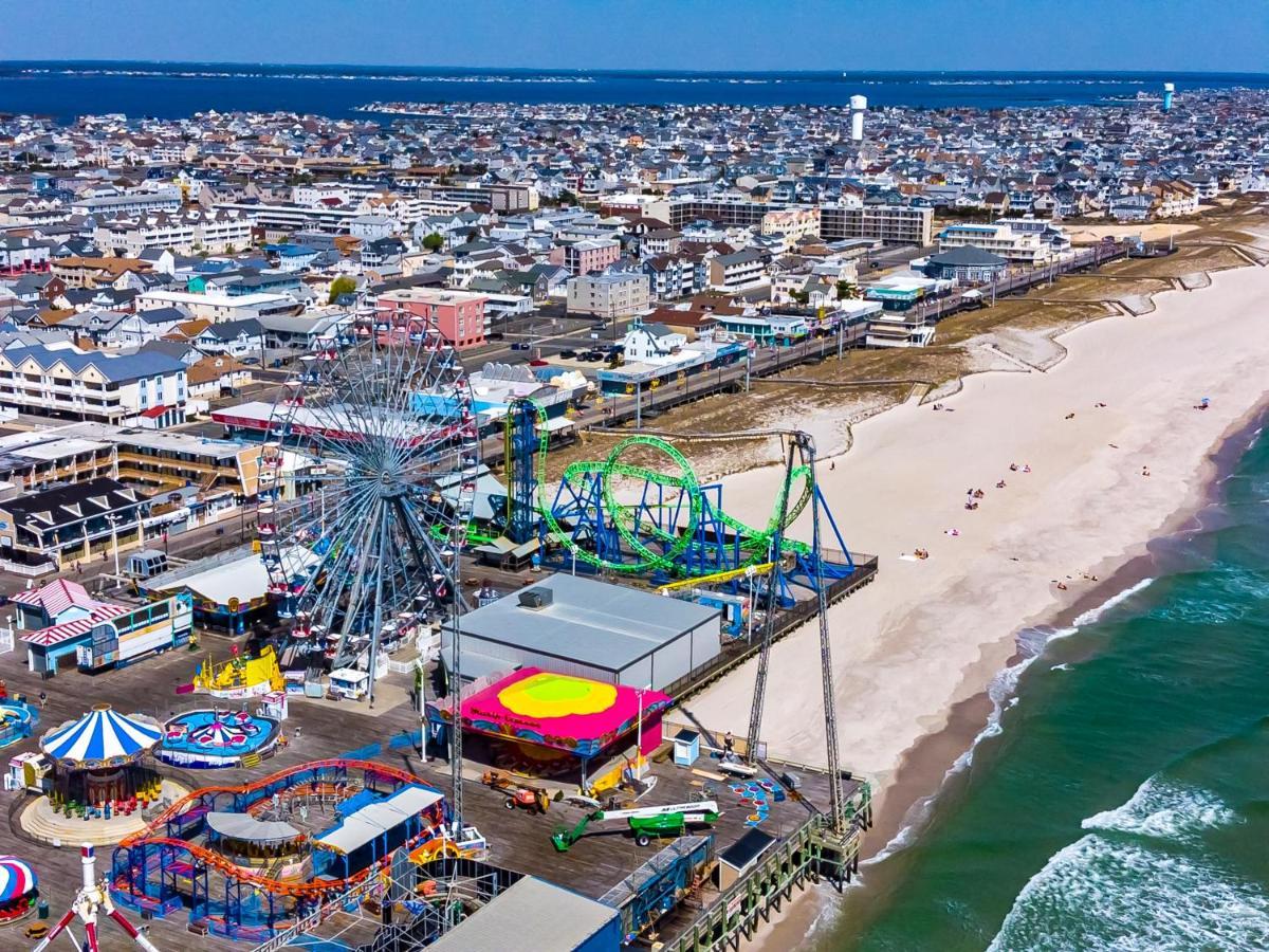 Boardwalk Hotel Charlee & Apartments Beach Hotel Oceanfront Seaside Heights Εξωτερικό φωτογραφία