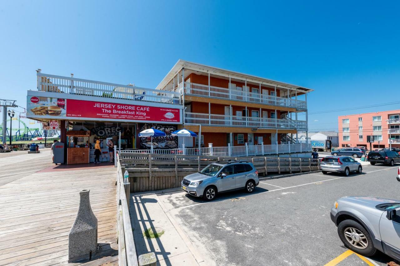 Boardwalk Hotel Charlee & Apartments Beach Hotel Oceanfront Seaside Heights Εξωτερικό φωτογραφία