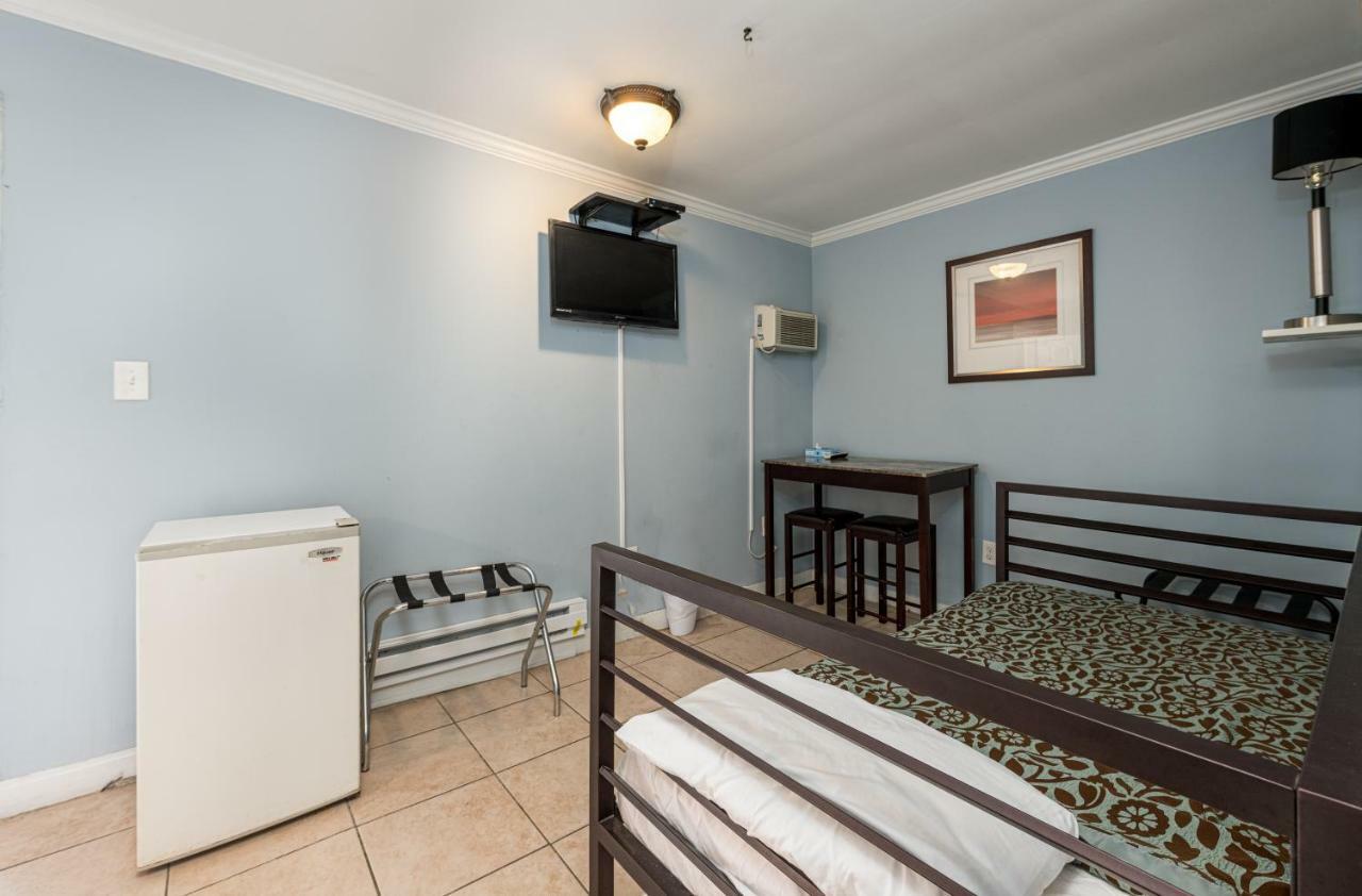 Boardwalk Hotel Charlee & Apartments Beach Hotel Oceanfront Seaside Heights Εξωτερικό φωτογραφία