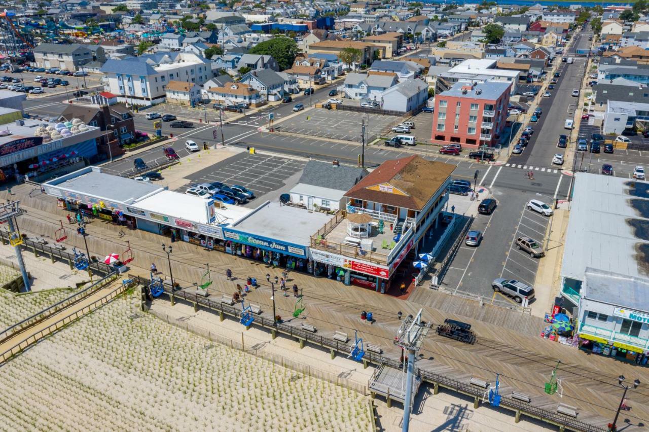 Boardwalk Hotel Charlee & Apartments Beach Hotel Oceanfront Seaside Heights Εξωτερικό φωτογραφία