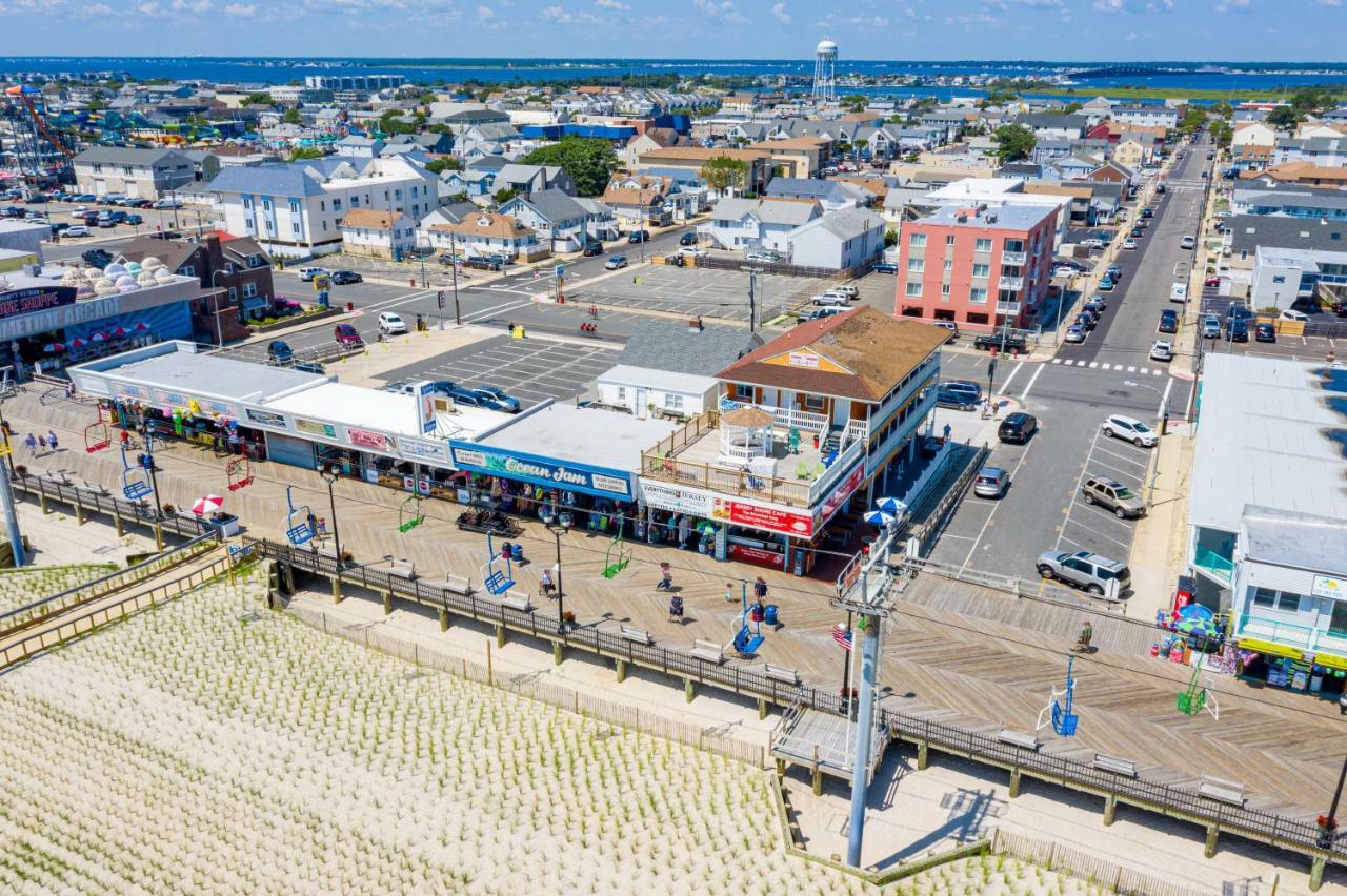 Boardwalk Hotel Charlee & Apartments Beach Hotel Oceanfront Seaside Heights Εξωτερικό φωτογραφία