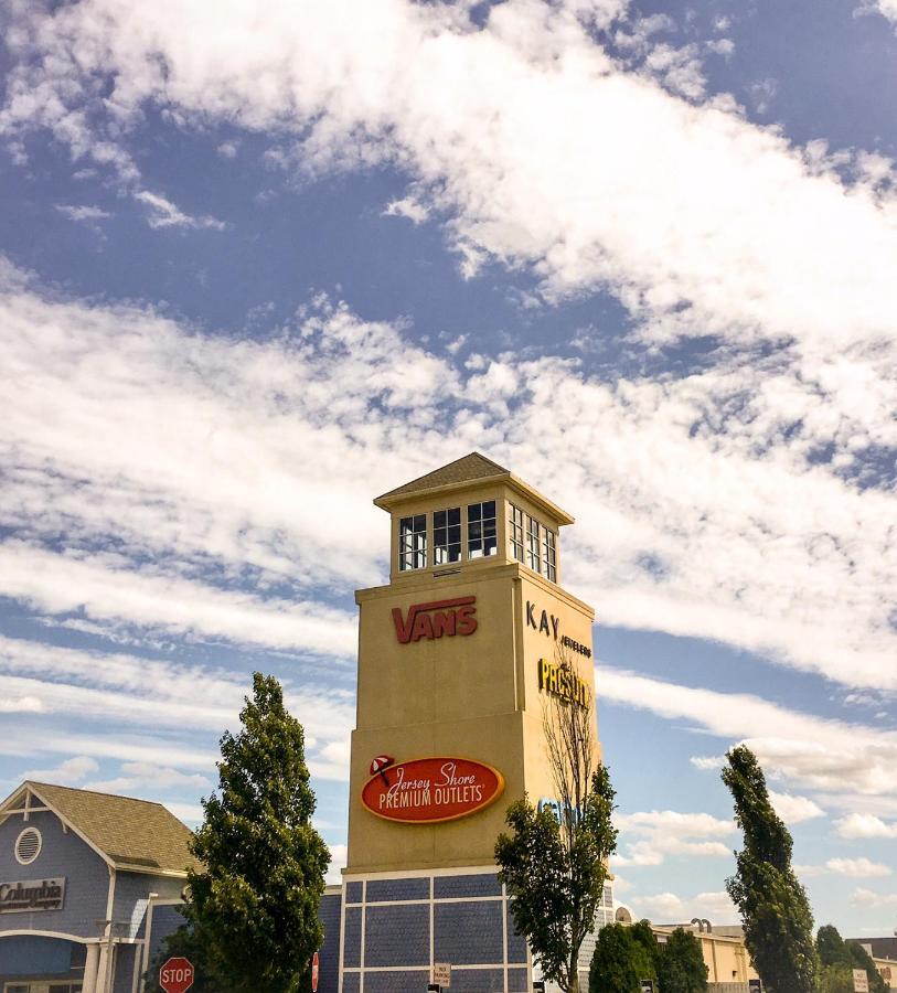 Boardwalk Hotel Charlee & Apartments Beach Hotel Oceanfront Seaside Heights Εξωτερικό φωτογραφία
